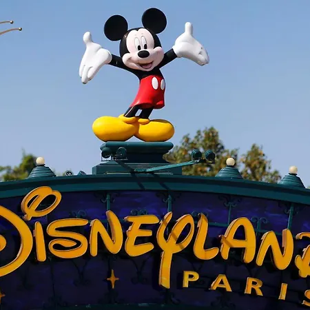 ღ One Step From Magic Disneyland - Rentaway ღ *